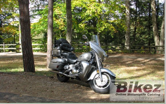 2005 Yamaha Royal Star Venture 1300 photo
